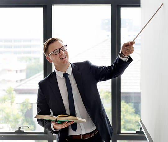 White Laptop| Nerd| Academic Editor & Proofreader| Best Online English Checkers| Expert Correctors| Cheap| The Academics Expert UK